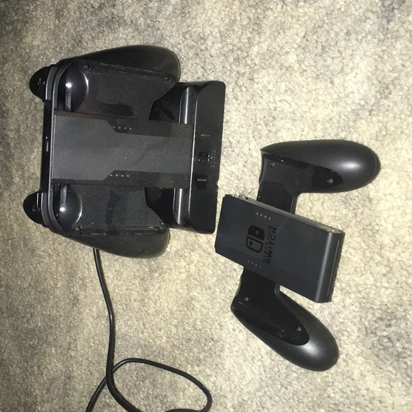 Nintendo Switch BRAND NEW - Picture 4 of 8